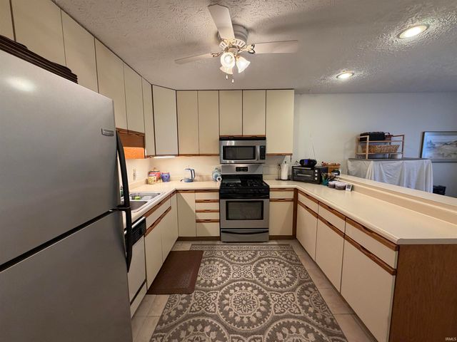 906 E Commons Drive, Bloomington, IN 47401