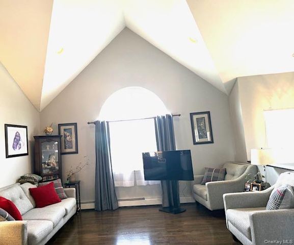 130 Cedar Drive, Bay Shore, NY 11706