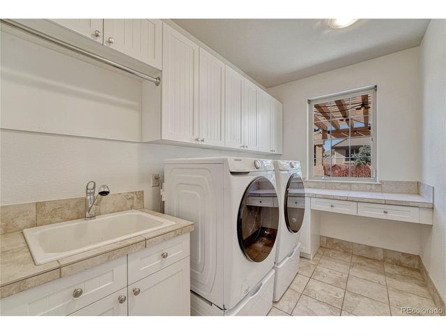9535 Silent Hills Ln, Lone Tree, CO 80124