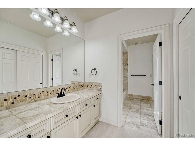 9535 Silent Hills Ln, Lone Tree, CO 80124