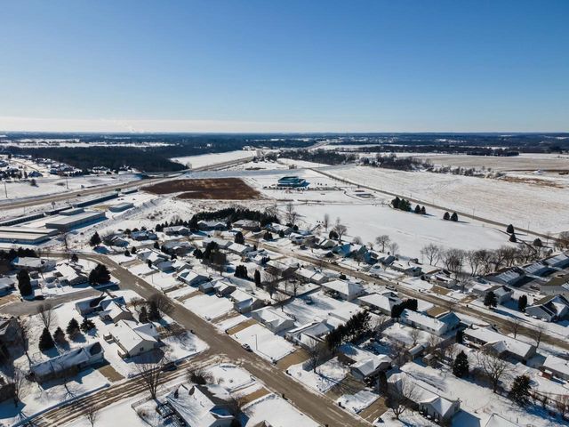 1127 Arthur Drive, Milton, WI 53563