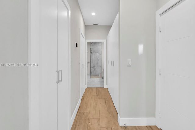 1202 S Manor Dr S, Weston, FL 33326