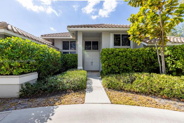 1202 S Manor Dr S, Weston, FL 33326