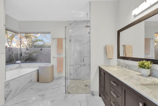 1202 S Manor Dr S, Weston, FL 33326