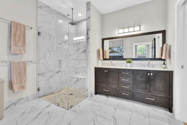 1202 S Manor Dr S, Weston, FL 33326