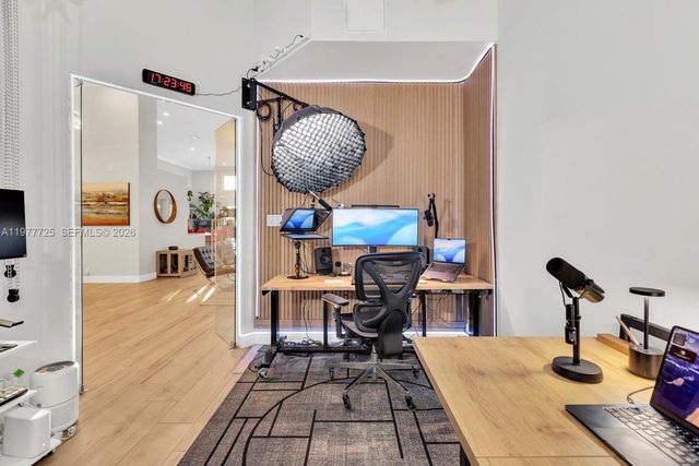 1202 S Manor Dr S, Weston, FL 33326