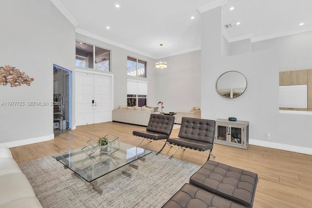 1202 S Manor Dr S, Weston, FL 33326