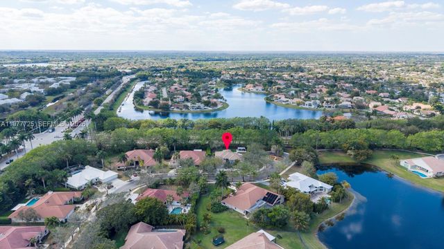 1202 S Manor Dr S, Weston, FL 33326
