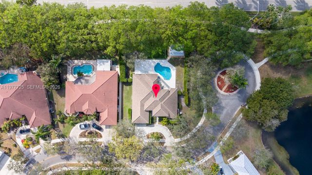 1202 S Manor Dr S, Weston, FL 33326