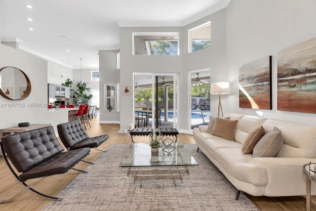 1202 S Manor Dr S, Weston, FL 33326