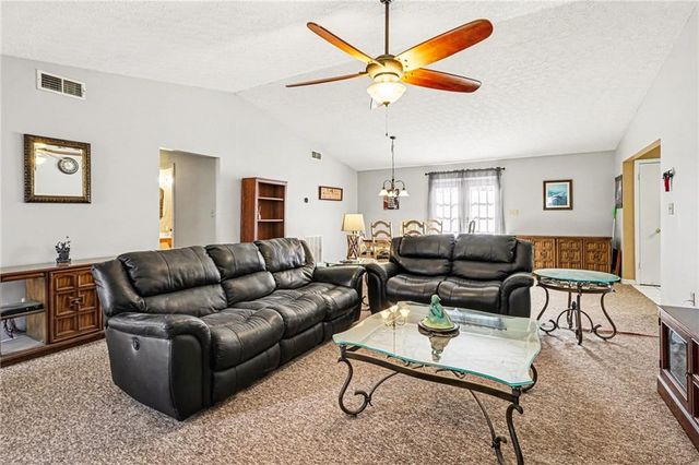 291 W Junction NW Court, Kennesaw, GA 30144