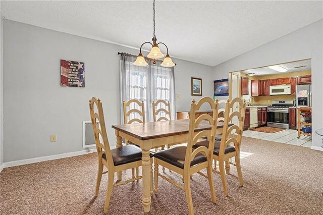 291 W Junction NW Court, Kennesaw, GA 30144