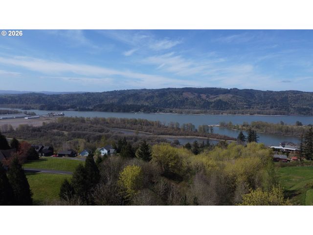 420 TOPEKA Rd, Kelso, WA 98626