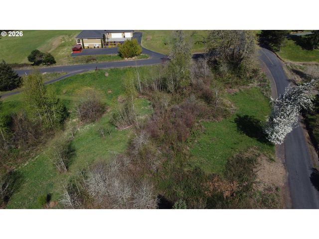 420 TOPEKA Rd, Kelso, WA 98626
