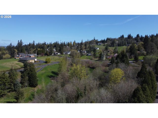 420 TOPEKA Rd, Kelso, WA 98626