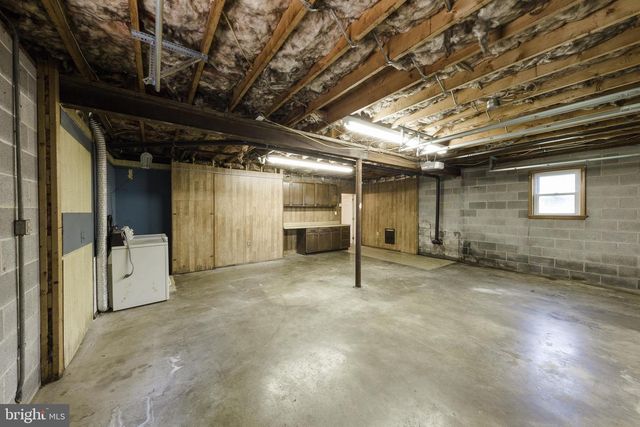 1539 LAKE SHORE DR, Chambersburg, PA 17202