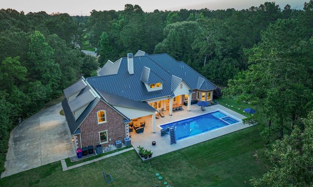 36702 Deer Valley, Magnolia, TX 77355