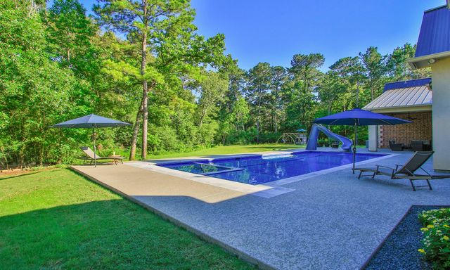 36702 Deer Valley, Magnolia, TX 77355