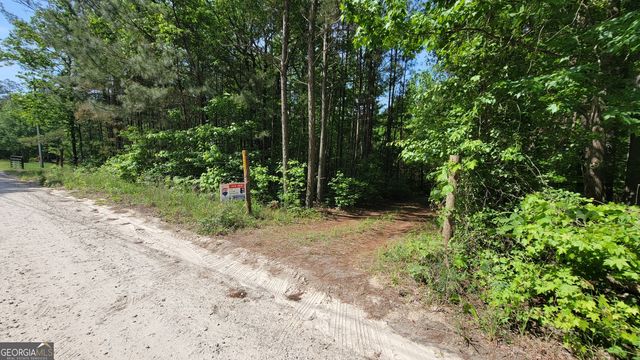 8235 WEST CARROLL Road, Whitesburg, GA 30185
