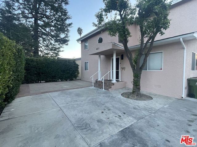 4431 Stern Avenue, Sherman Oaks, CA 91423