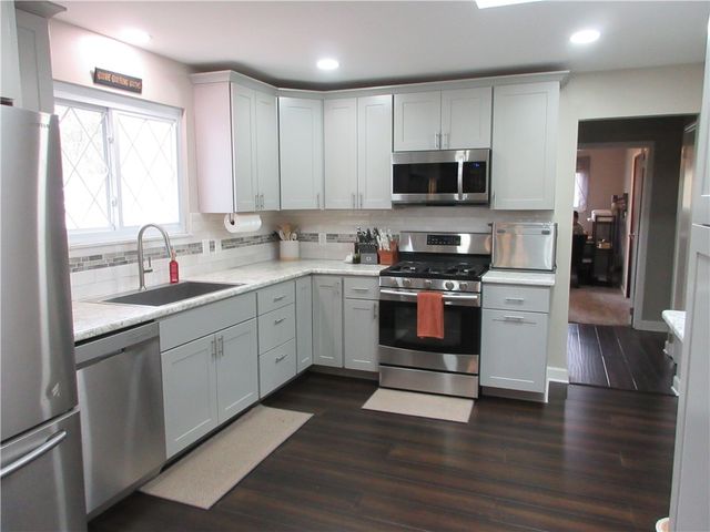 223 Gartley Ave, Ellport Boro, PA 16117