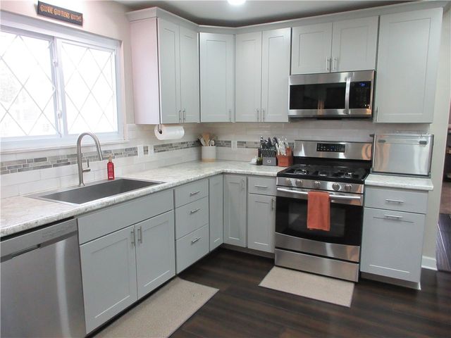 223 Gartley Ave, Ellport Boro, PA 16117