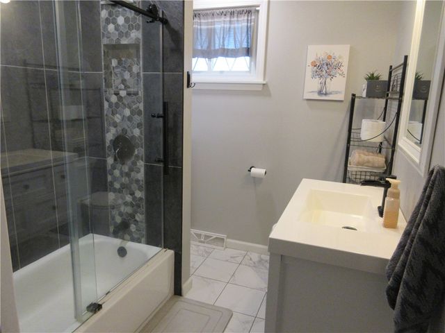 223 Gartley Ave, Ellport Boro, PA 16117