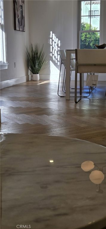 Image 15 of property listing at 1800 Oxford., Los Angeles, CA 90006