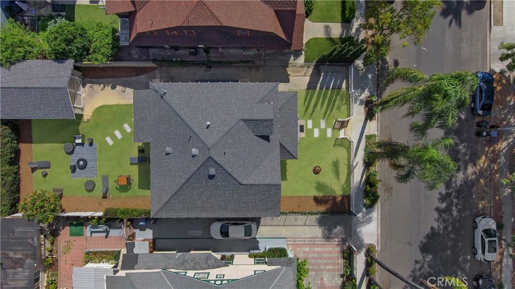 Image 50 of property listing at 1800 Oxford., Los Angeles, CA 90006