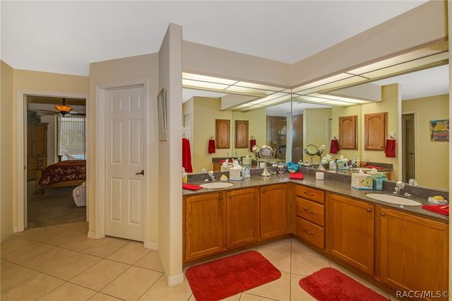 5 Peachwood Point W, Homosassa, FL 34446