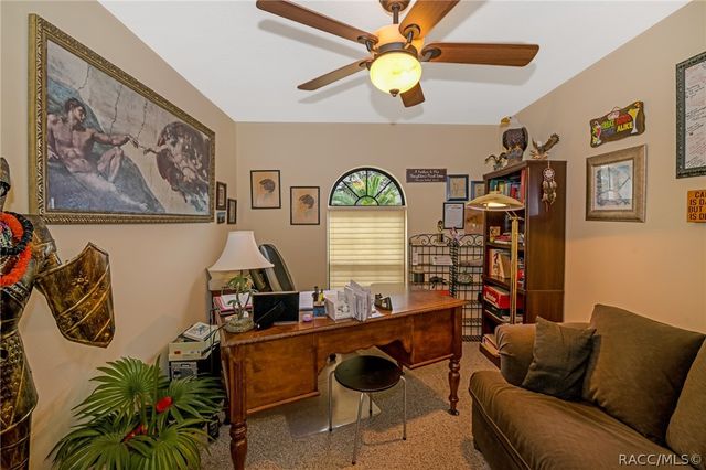 5 Peachwood Point W, Homosassa, FL 34446