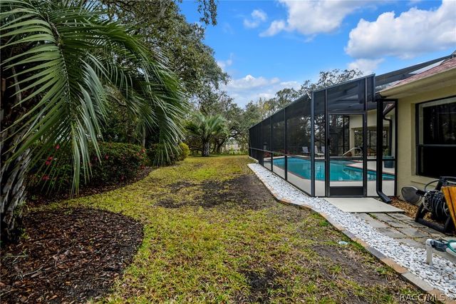 5 Peachwood Point W, Homosassa, FL 34446