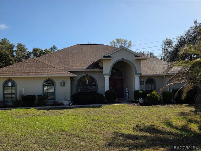 5 Peachwood Point W, Homosassa, FL 34446