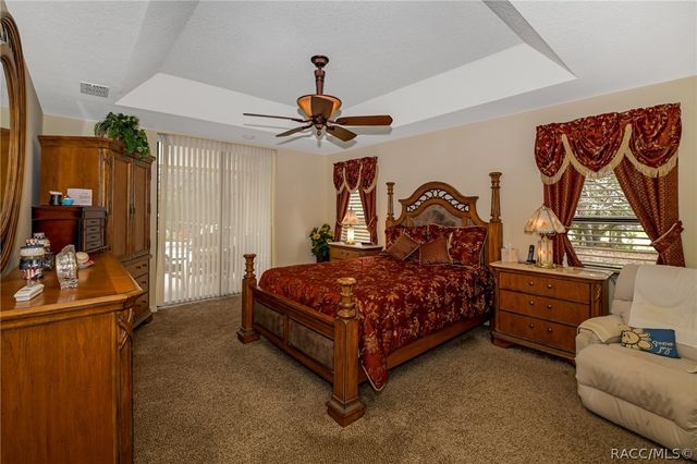 5 Peachwood Point W, Homosassa, FL 34446