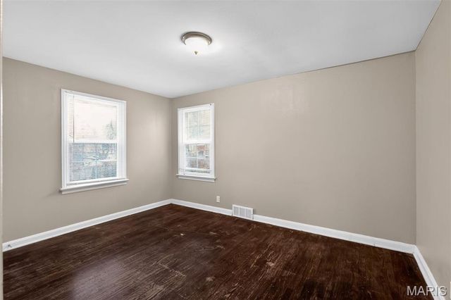 8124 Titus Road, St Louis, MO 63114