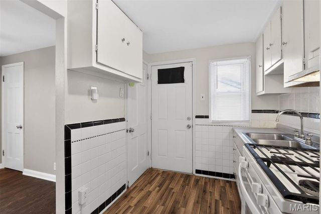 8124 Titus Road, St Louis, MO 63114