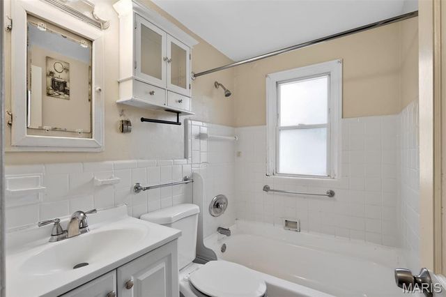 8124 Titus Road, St Louis, MO 63114