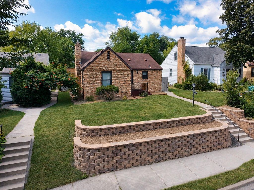 4424 16th Avenue S, Minneapolis, MN 55407 — photo 2