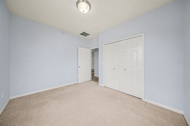 1016 W Summerfield Glen Circle 87, Ann Arbor, MI 48103