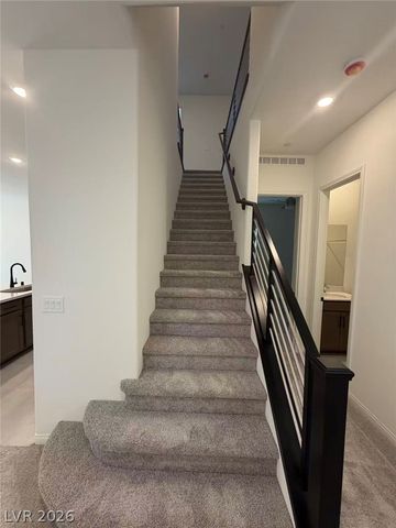 519 La Vista Acres Lane, Las Vegas, NV 89138