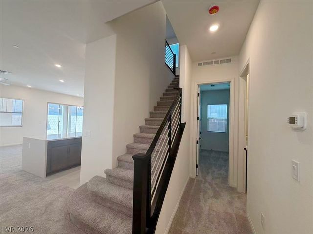 519 La Vista Acres Lane, Las Vegas, NV 89138