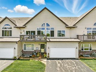 711 Cherokee PATH #6, Lake Mills, WI 53551