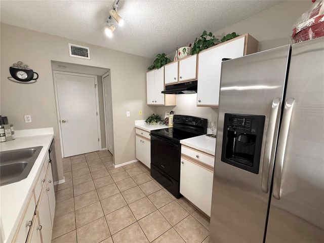 2035 FLUORSHIRE DRIVE, Brandon, FL 33511