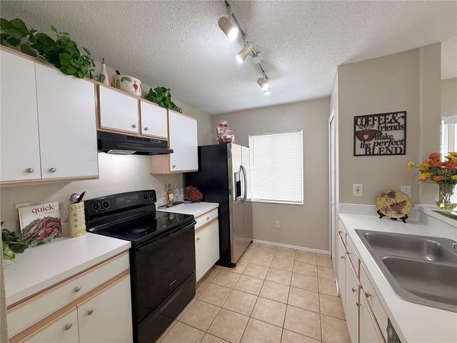 2035 FLUORSHIRE DRIVE, Brandon, FL 33511