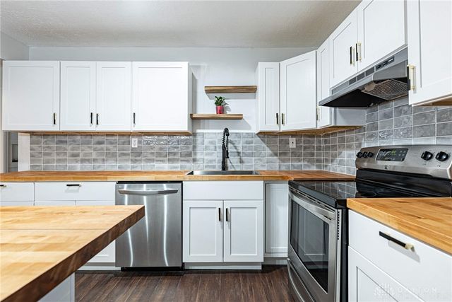 437 Kirkwood Drive, Fairborn, OH 45324