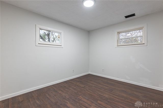 437 Kirkwood Drive, Fairborn, OH 45324