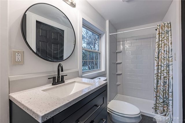 437 Kirkwood Drive, Fairborn, OH 45324