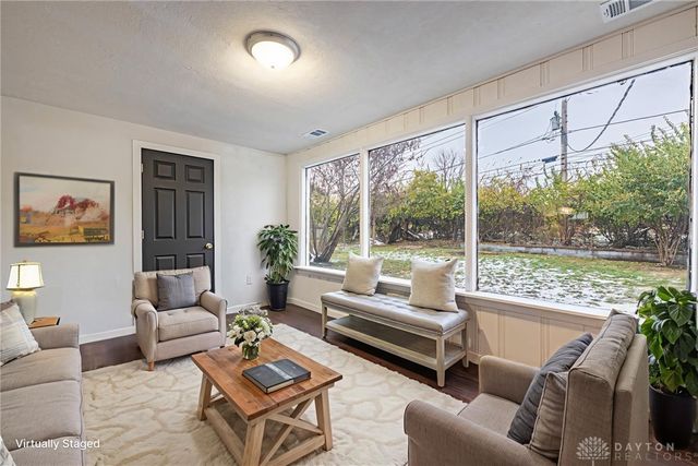 437 Kirkwood Drive, Fairborn, OH 45324