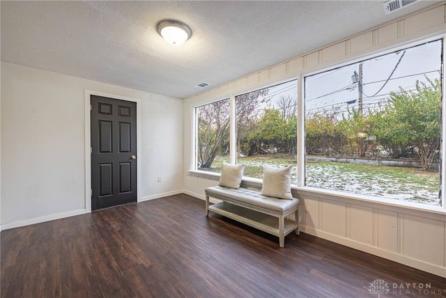 437 Kirkwood Drive, Fairborn, OH 45324