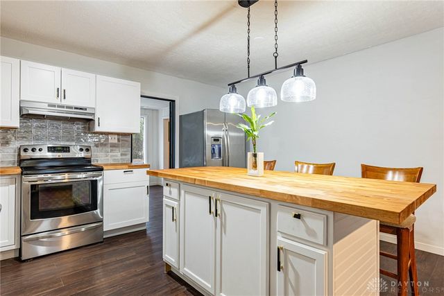 437 Kirkwood Drive, Fairborn, OH 45324